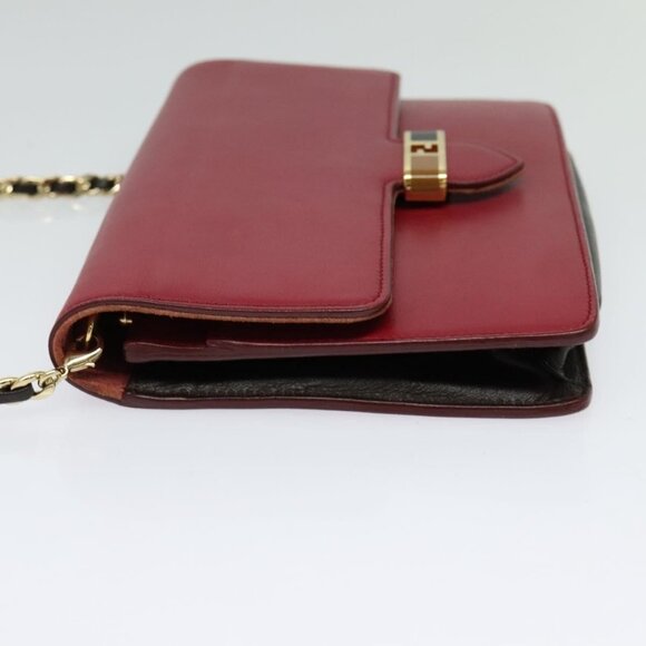 FENDI Chain Shoulder Bag Leather Red Gold Auth 125939 - Picture 4 of 16